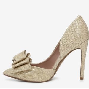 Betsey Johnson prince pump